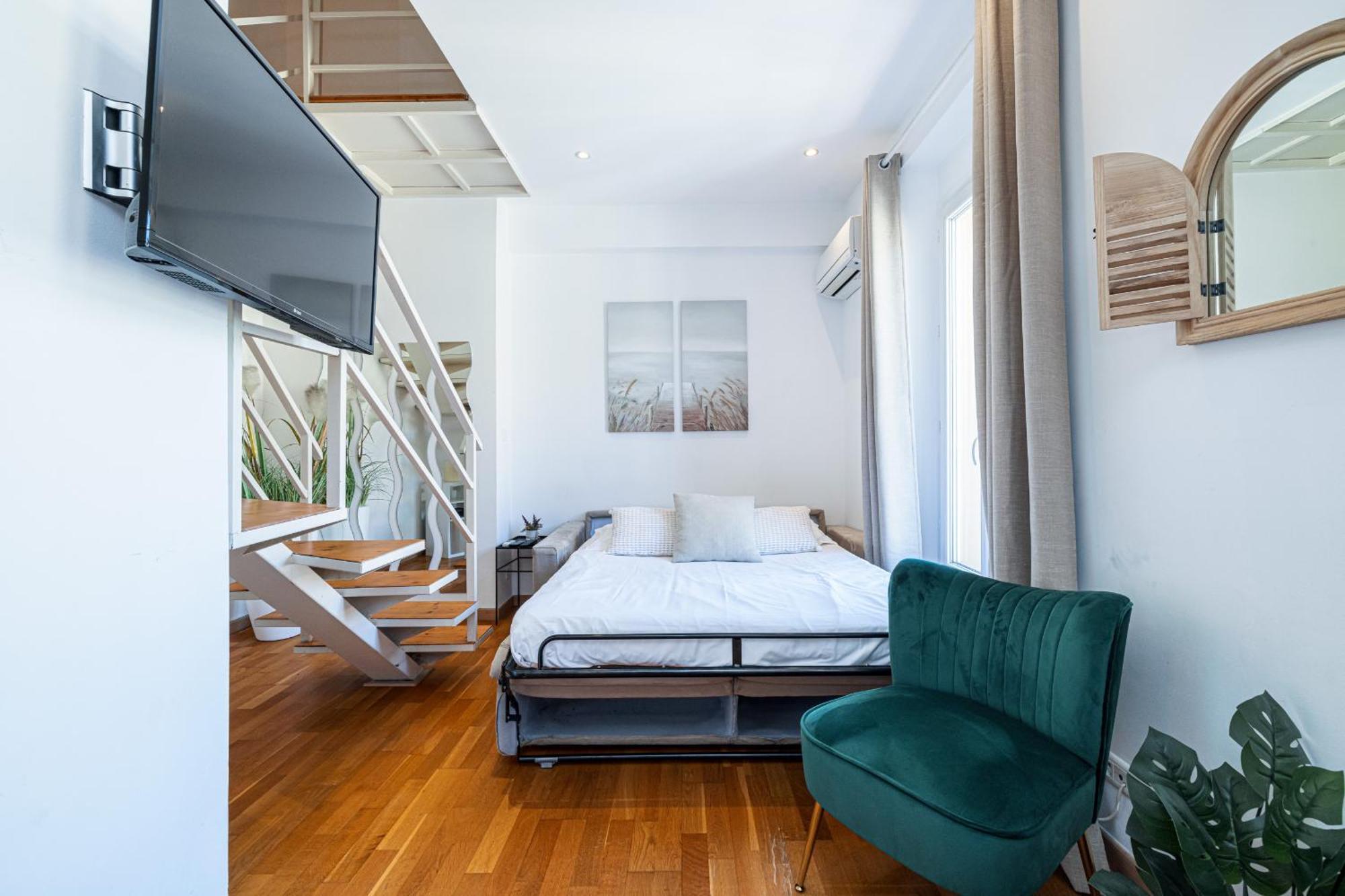 Massena Street - 1 Bdr Duplex With Ac & Parking Apartment Nice Ngoại thất bức ảnh