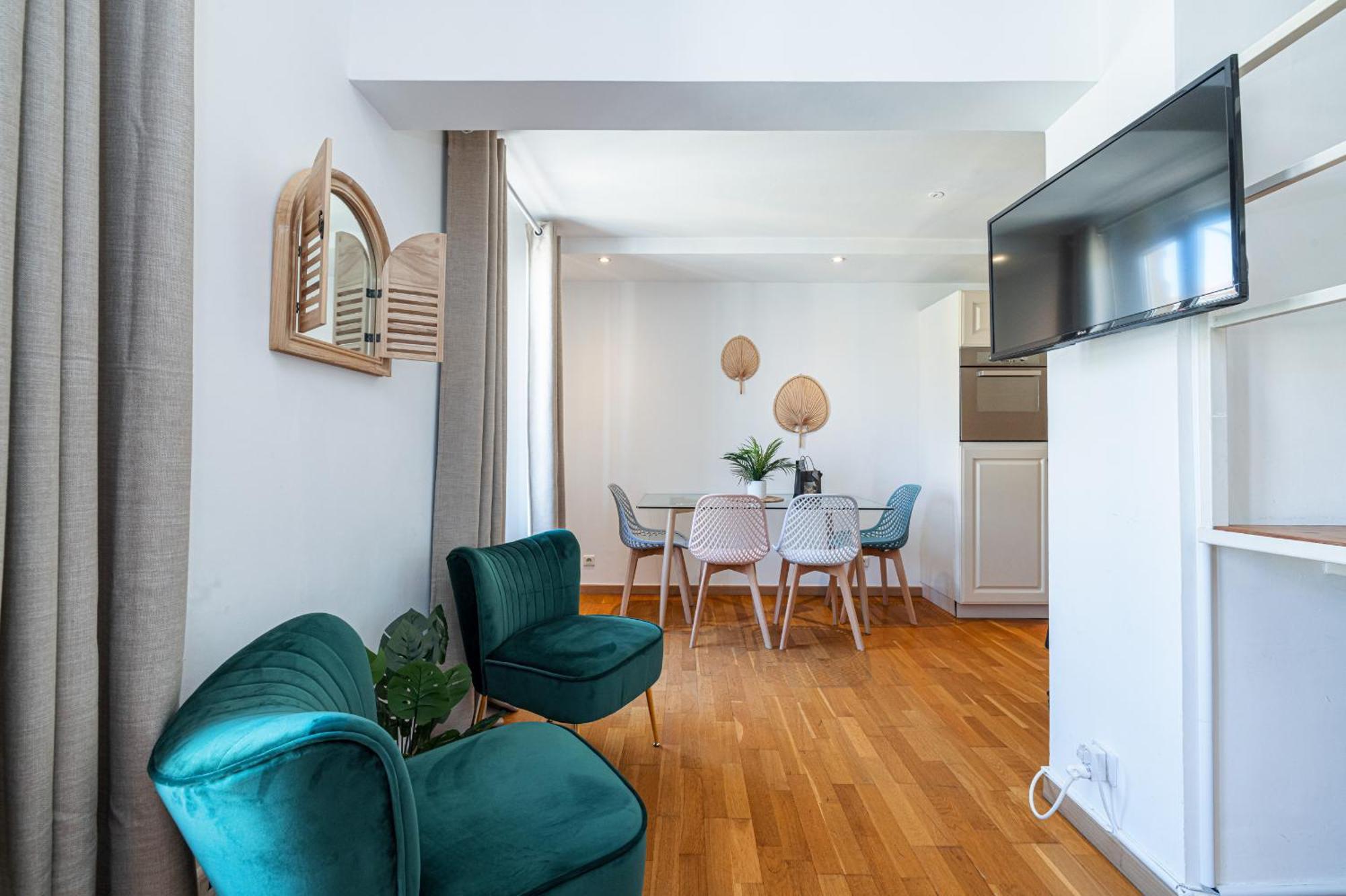 Massena Street - 1 Bdr Duplex With Ac & Parking Apartment Nice Ngoại thất bức ảnh