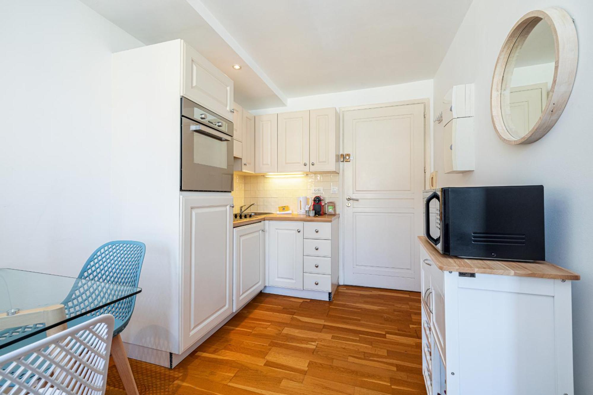 Massena Street - 1 Bdr Duplex With Ac & Parking Apartment Nice Ngoại thất bức ảnh