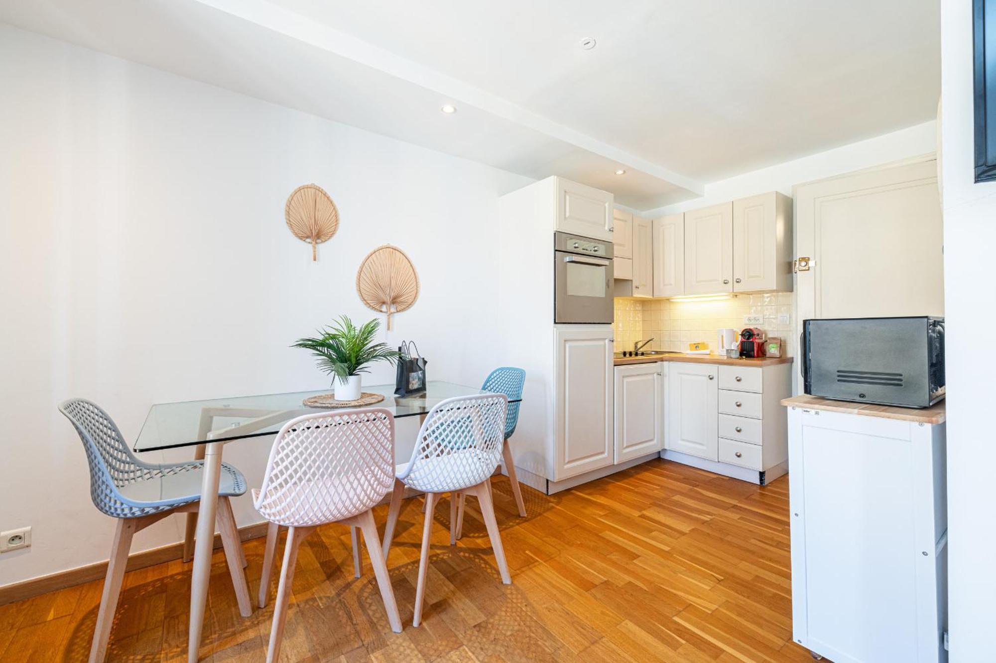 Massena Street - 1 Bdr Duplex With Ac & Parking Apartment Nice Ngoại thất bức ảnh