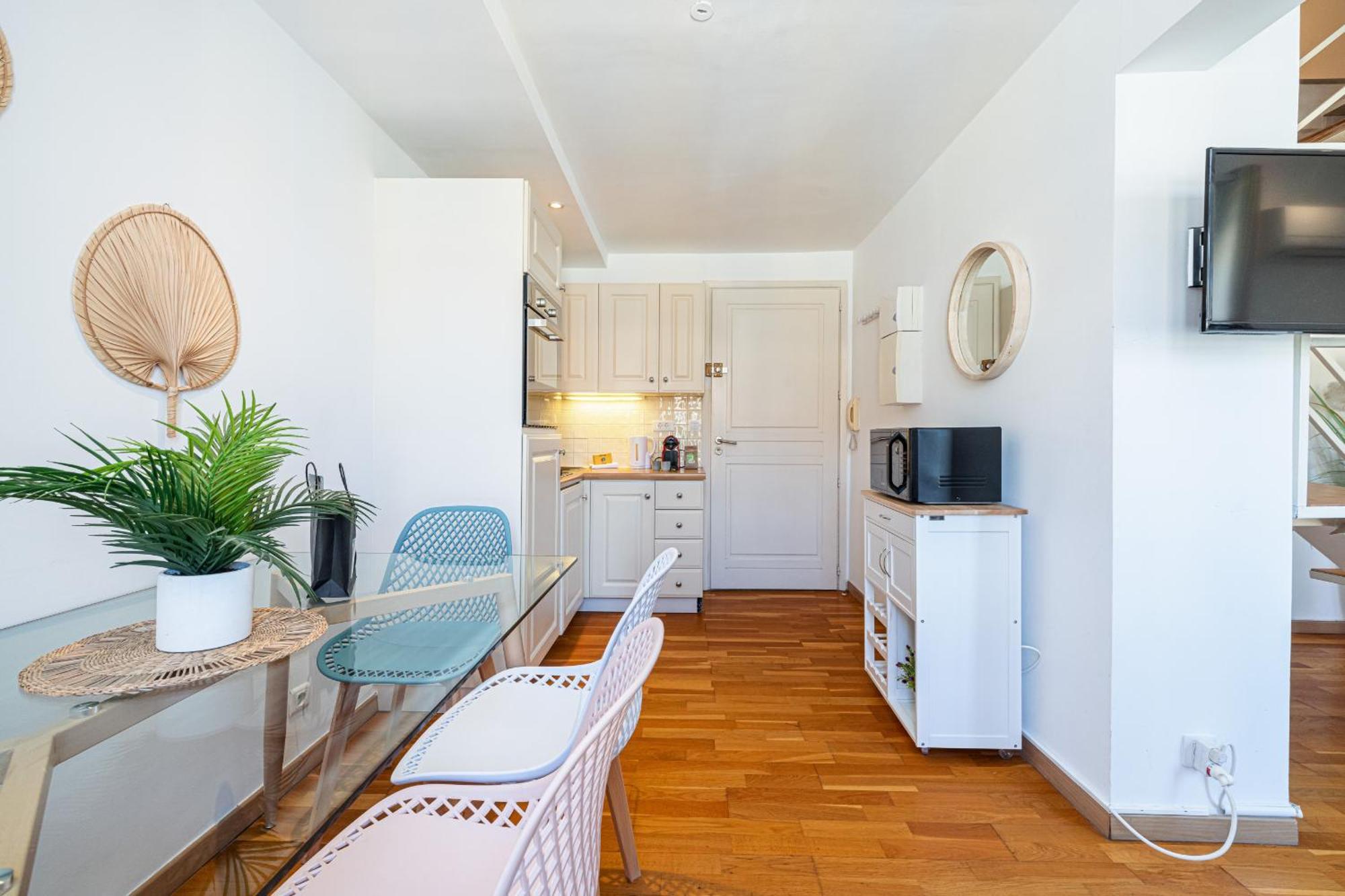 Massena Street - 1 Bdr Duplex With Ac & Parking Apartment Nice Ngoại thất bức ảnh